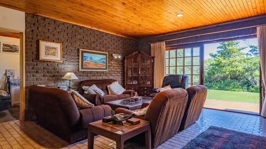 3 Bedroom Property for Sale in The Island Western Cape